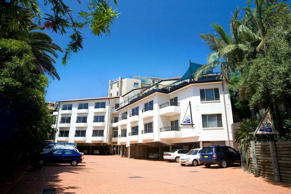 เซอร์วิสอพาร์ทเมนท์สเทอร์ริกัลเซลส์ Aparthotel ภายนอก รูปภาพ