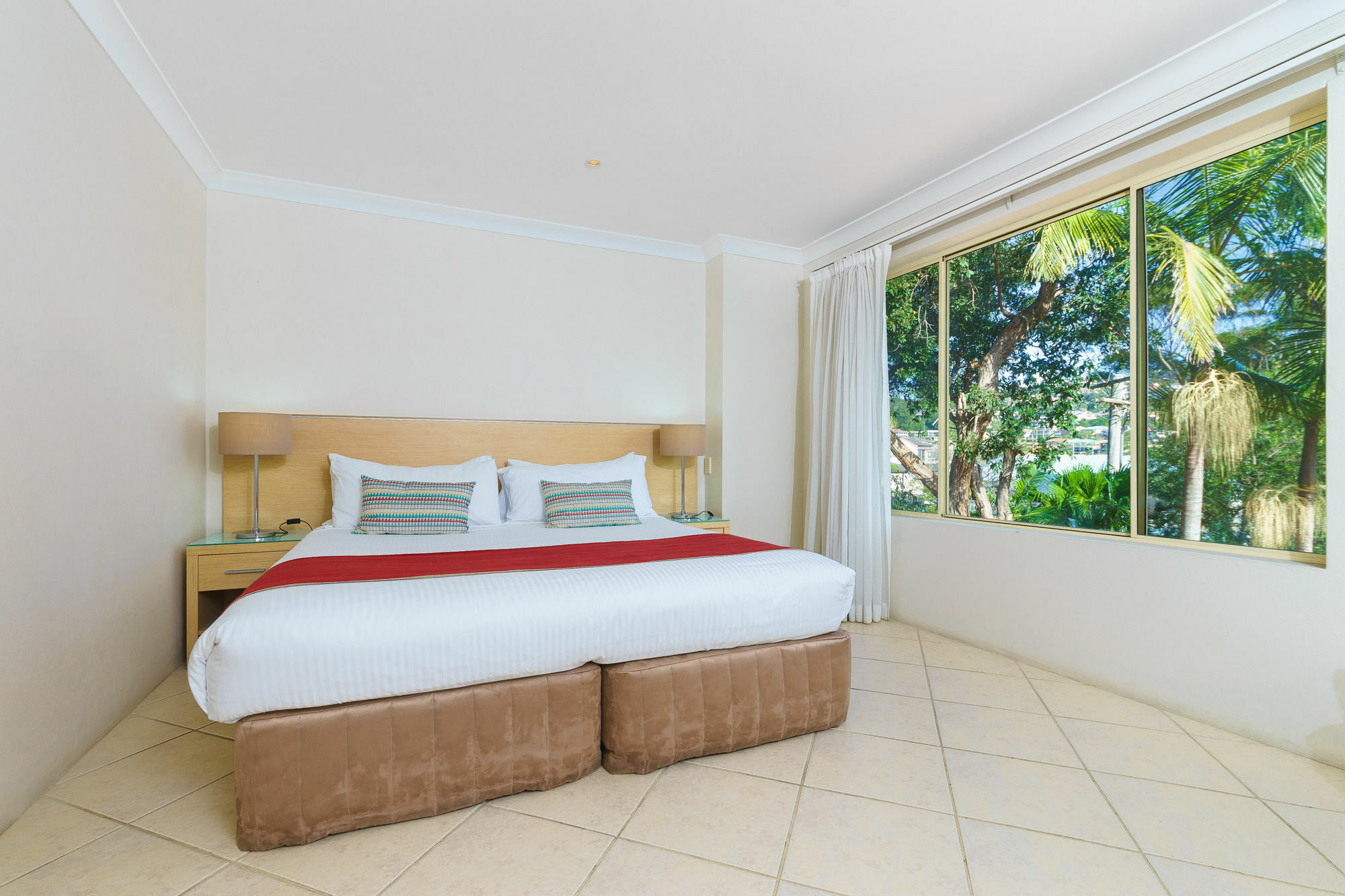 เซอร์วิสอพาร์ทเมนท์สเทอร์ริกัลเซลส์ Aparthotel ภายนอก รูปภาพ